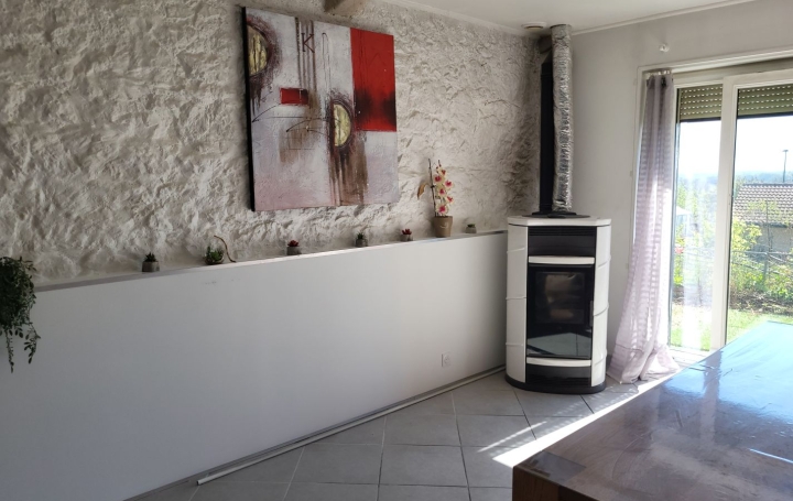 Maison FARGES (01550)  115 m2 384 000 € 