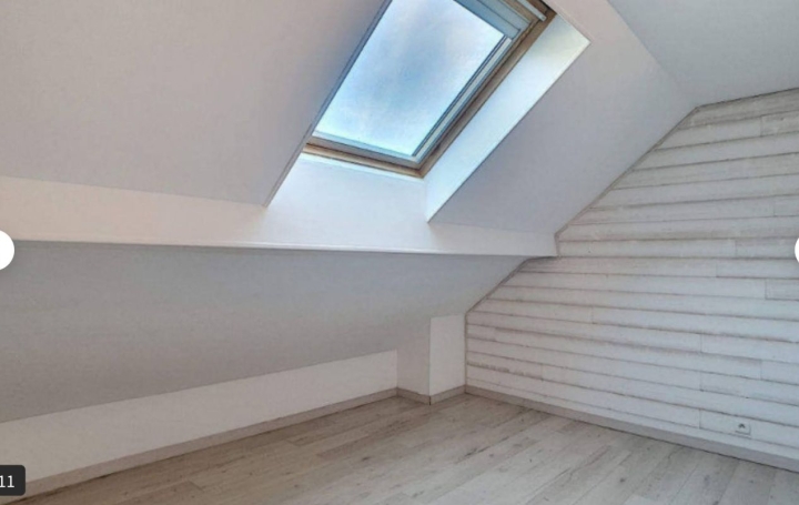 Maison FARGES (01550)  115 m2 384 000 € 