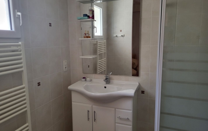 Maison THOIRY (01710)  138 m2 680 000 € 