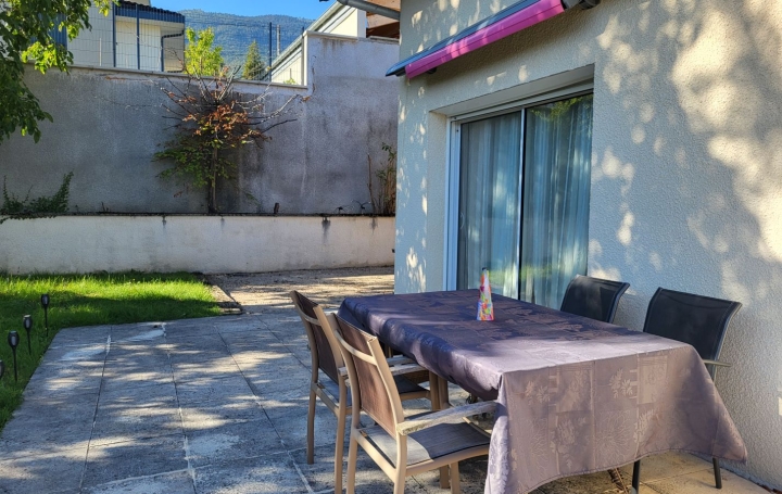 Maison THOIRY (01710)  138 m2 680 000 € 