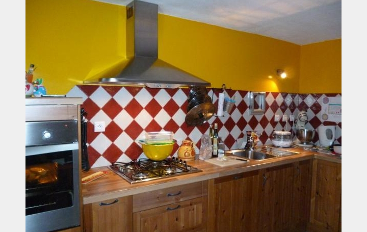 Réseau Immo-diffusion : Maison de village  VESANCY  116 m2 410 000 € 