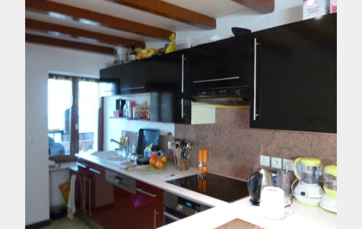 Réseau Immo-diffusion : Maison de village  FARGES  85 m2 310 000 € 