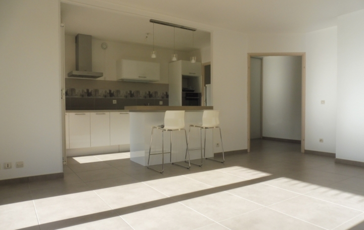 3 Pièces MEYLAN (38240)  72 m2 1 030 € 