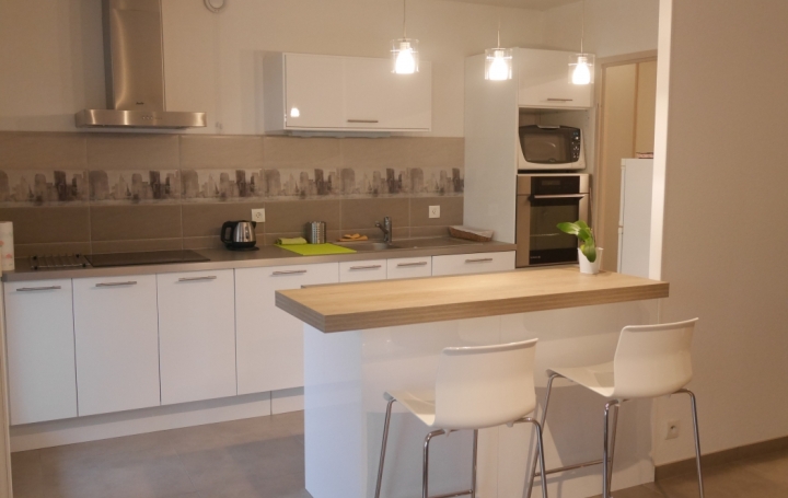 3 Pièces MEYLAN (38240)  72 m2 1 030 € 