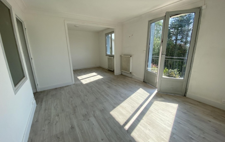 Maison CROLLES (38920)  118 m2 1 550 € 