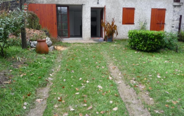 Réseau Immo-diffusion : Appartement P2  SAINT-ISMIER  47 m2 750 € 