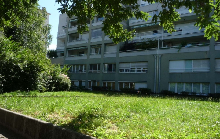 2 Pièces GRENOBLE (38100)  52 m2 665 € 