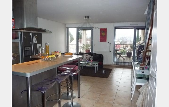 Réseau Immo-diffusion : Appartement P5  CLAIX  102 m2 350 000 € 
