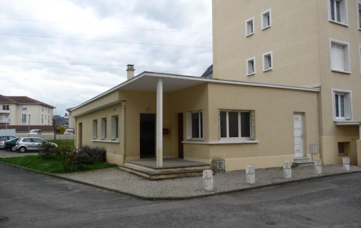 Réseau Immo-diffusion : Appartement P2  SASSENAGE  65 m2 110 000 € 