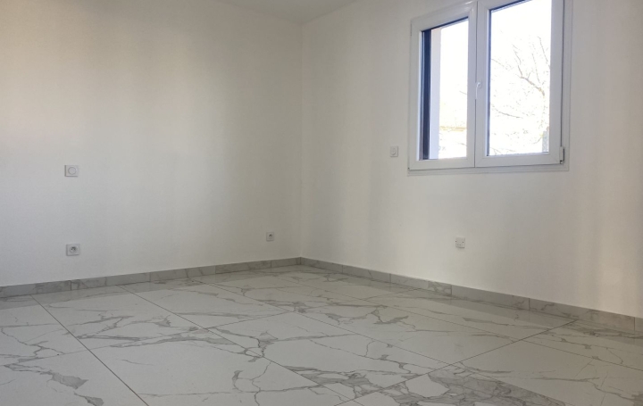 Villa CHIMILIN (38490)  137 m2 1 600 € 