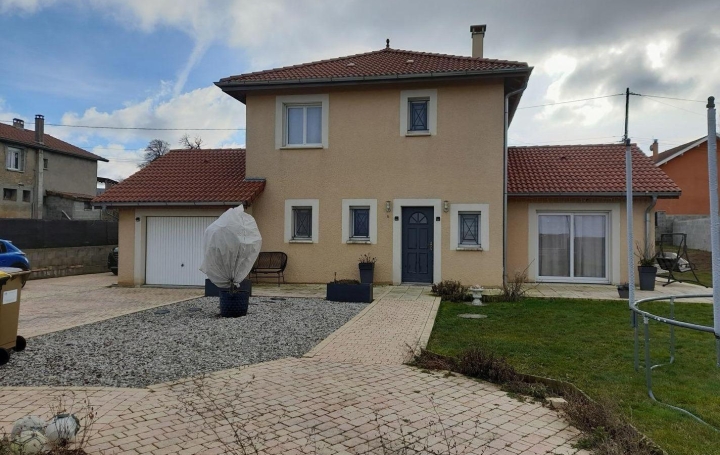Villa BOURGOIN-JALLIEU (38300)  107 m2 275 000 € 