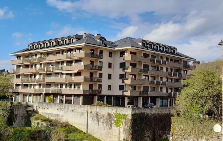 Réseau Immo-diffusion : Appartement P3  LE PONT-DE-BEAUVOISIN  75 m2 185 000 € 