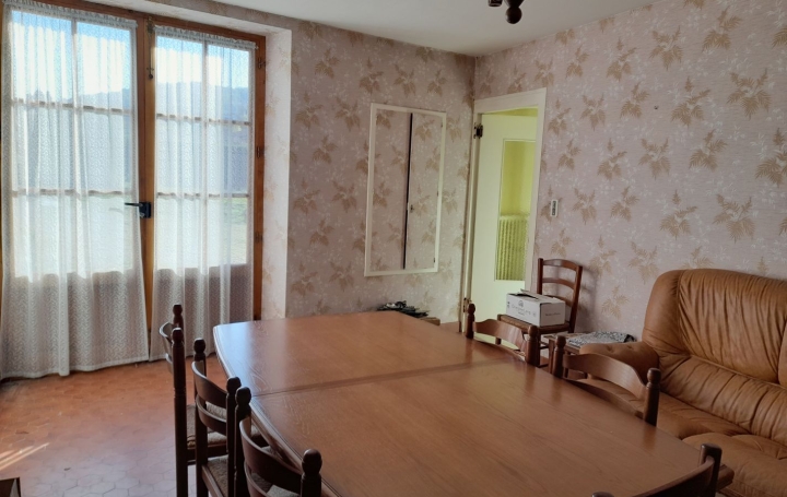 Maison BILIEU (38850)  153 m2 249 000 € 