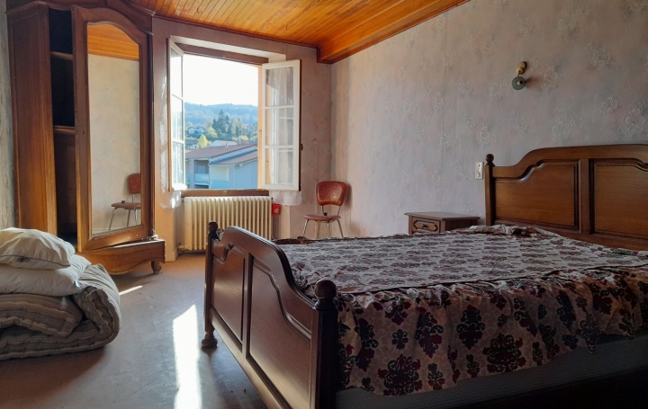 Maison BILIEU (38850)  153 m2 249 000 € 