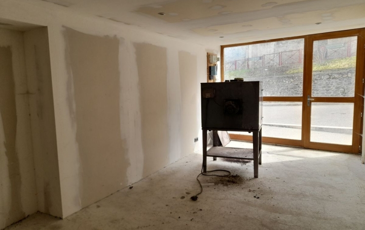 Maison de village SAINT-GEOIRE-EN-VALDAINE (38620)  136 m2 81 000 € 