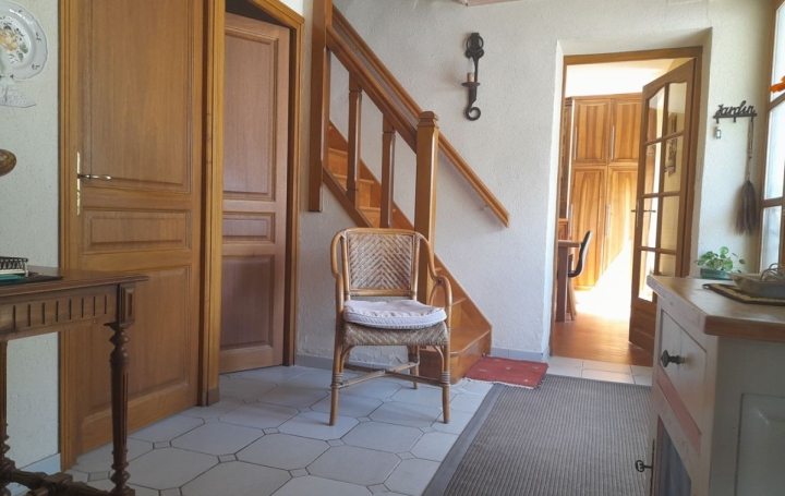 Maison SAINT-BERON (73520)  103 m2 320 000 € 