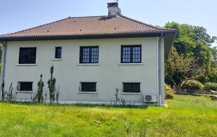 Villa SAINT-GEOIRE-EN-VALDAINE (38620)  92 m2 243 000 € 