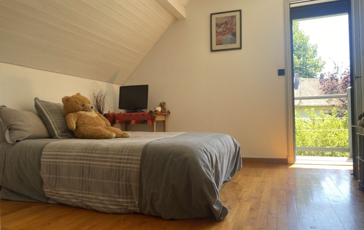 Villa DOMESSIN (73330)  200 m2 590 000 € 