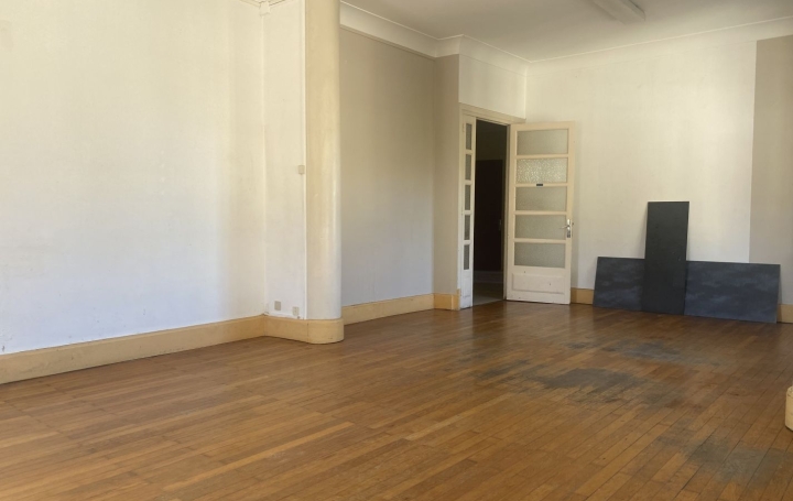 4 Pièces LE PONT-DE-BEAUVOISIN (73330)  116 m2 158 000 € 