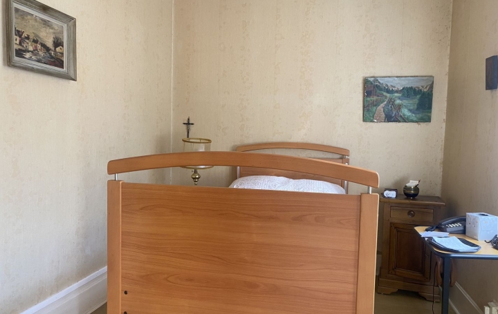 Maison de village LE PONT-DE-BEAUVOISIN (38480)  87 m2 140 000 € 