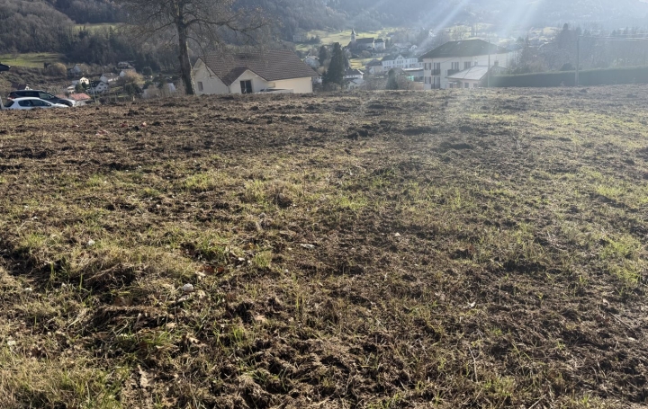Terrain SAINT-BERON (73520)   78 000 € 