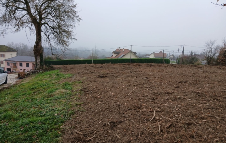 Terrain SAINT-BERON (73520)   78 000 € 