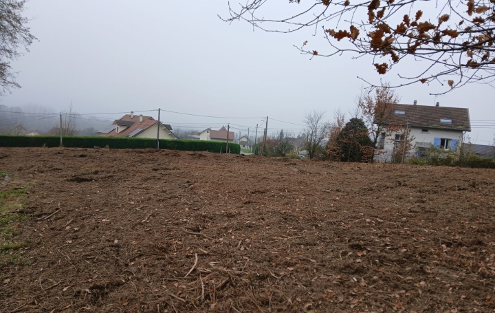 Terrain SAINT-BERON (73520)   78 000 € 