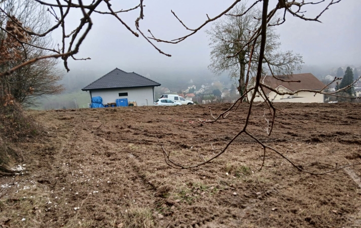 Terrain SAINT-BERON (73520)   78 000 € 