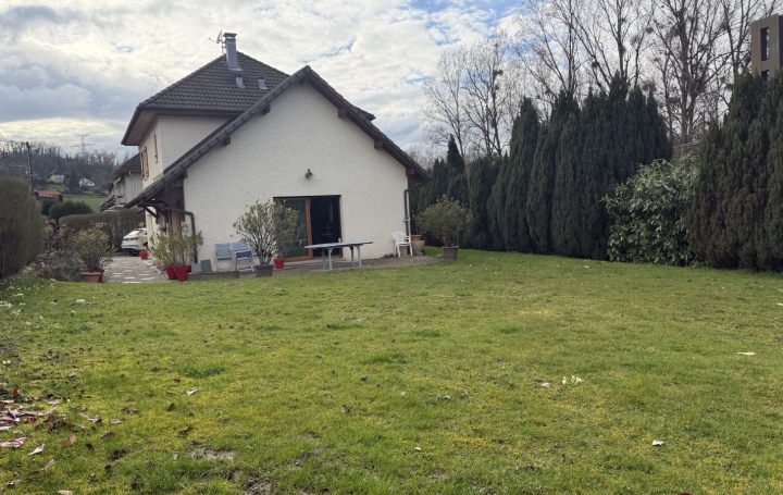 Villa LEPIN-LE-LAC (73610)  103 m2 317 000 € 
