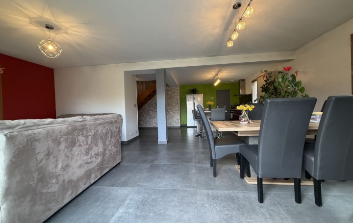 Villa LEPIN-LE-LAC (73610)  103 m2 317 000 € 