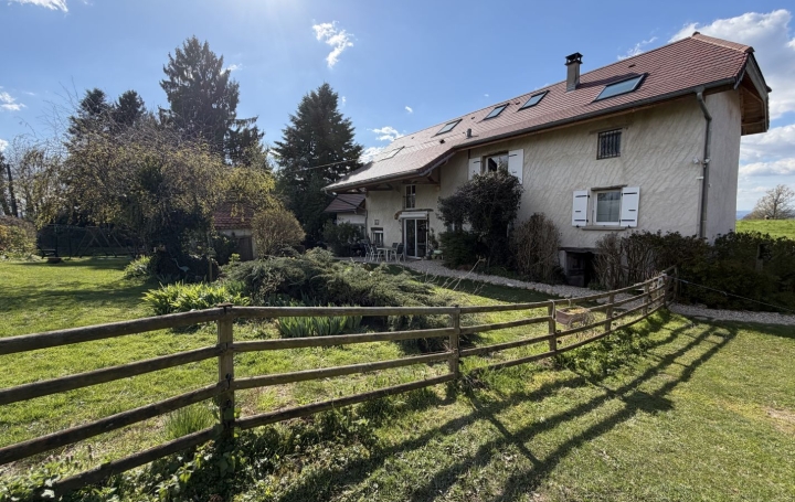 Maison SAINT-GENIX-SUR-GUIERS (73240)  145 m2 590 000 € 