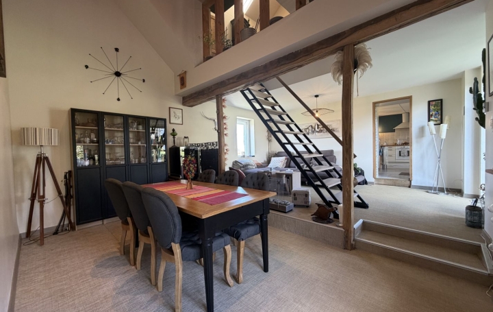 Maison SAINT-GENIX-SUR-GUIERS (73240)  145 m2 590 000 € 