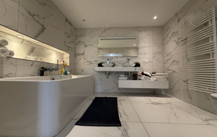 Maison LE PONT-DE-BEAUVOISIN (38480)  138 m2 345 000 € 