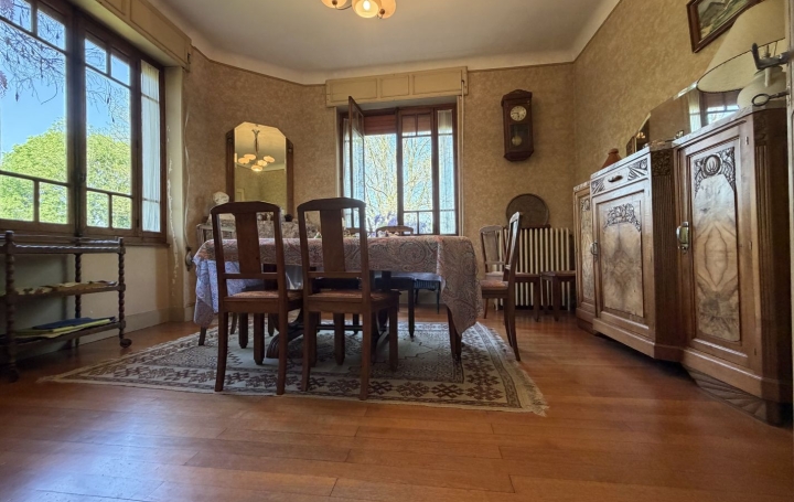 Maison CHAMPAGNEUX (73240)  197 m2 295 000 € 