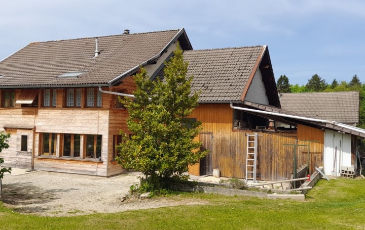 Maison SAINT-MARTIN-DE-VAULSERRE (38480)  123 m2 210 000 € 