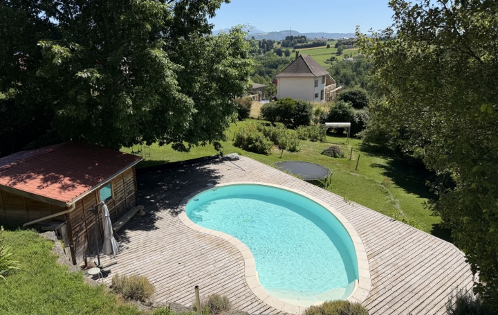 Maison VEREL-DE-MONTBEL (73330)  114 m2 325 000 € 