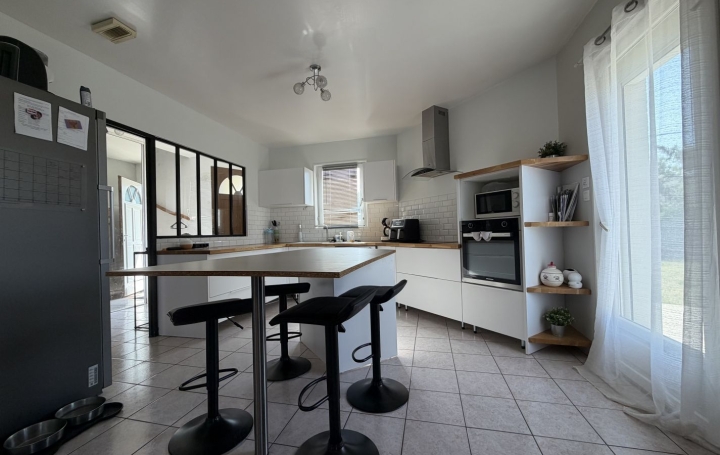 Villa FITILIEU (38490)  120 m2 310 000 € 