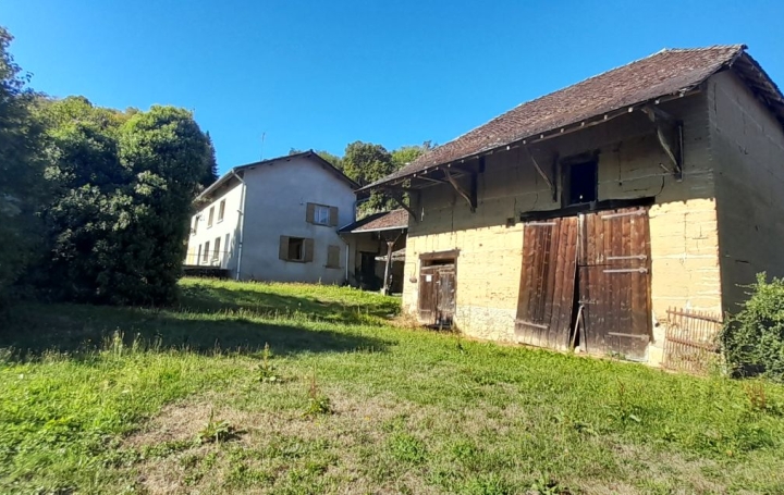 Maison SAINT-JEAN-D'AVELANNE (38480)  125 m2 159 000 € 