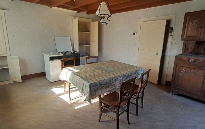 Maison SAINT-JEAN-D'AVELANNE (38480)  125 m2 159 000 € 