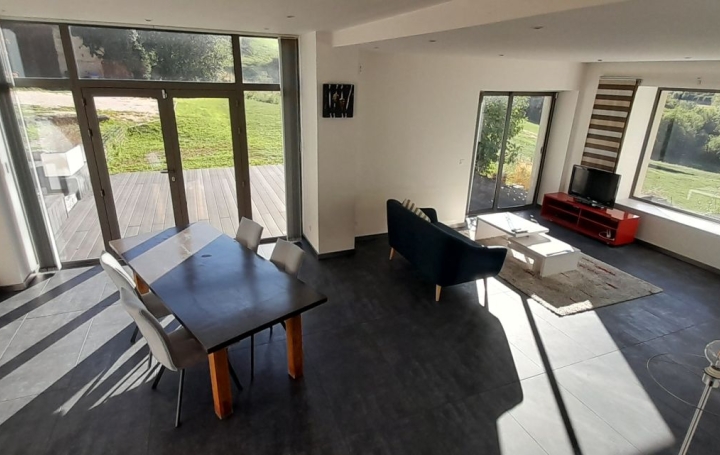 Maison SAINT-GEOIRE-EN-VALDAINE (38620)  280 m2 465 000 € 