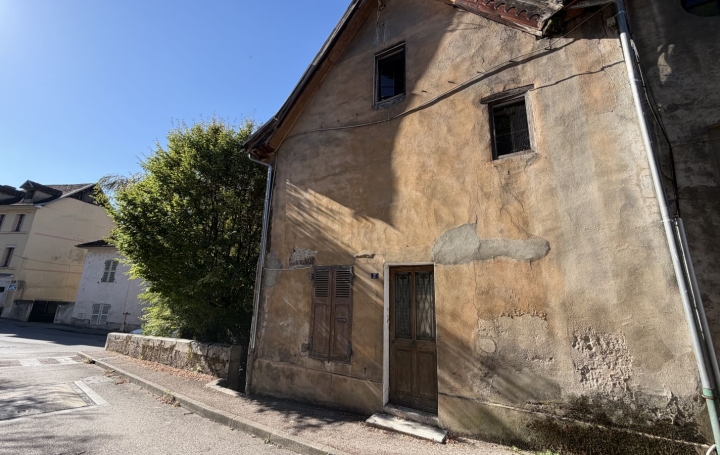 Maison de village LE PONT-DE-BEAUVOISIN (73330)  65 m2 56 000 € 