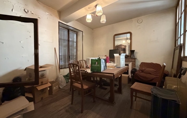 Maison de village LE PONT-DE-BEAUVOISIN (73330)  65 m2 56 000 € 