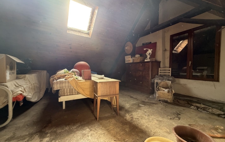 Maison de village LE PONT-DE-BEAUVOISIN (73330)  65 m2 56 000 € 