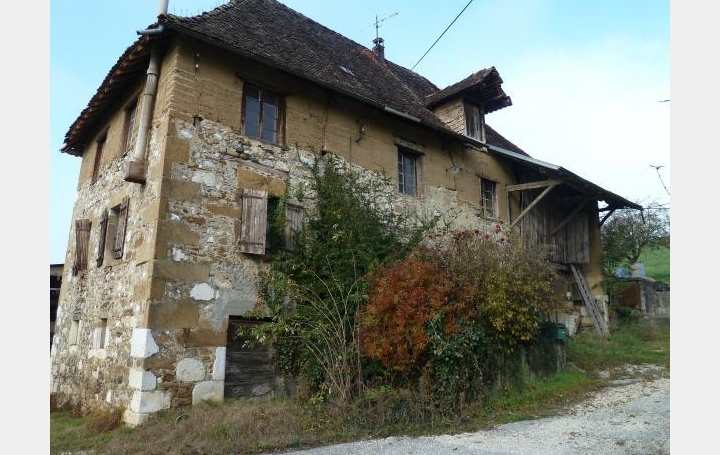 Réseau Immo-diffusion : Maison  SAINT-GENIX-SUR-GUIERS  160 m2 79 000 € 