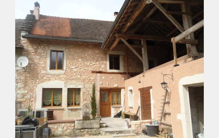 Réseau Immo-diffusion : Maison de village  SAINT-BENOIT  172 m2 208 000 € 