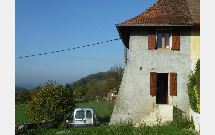 Réseau Immo-diffusion : Maison  GRESIN  55 m2 78 000 € 