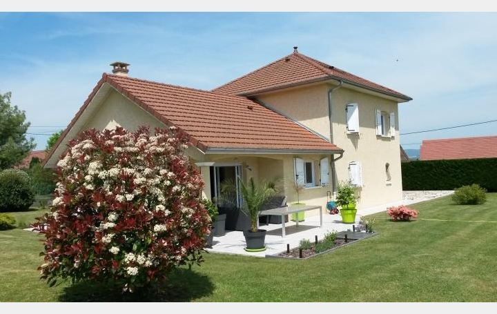 Réseau Immo-diffusion : Maison  PRESSINS  140 m2 262 000 € 