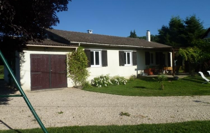 Réseau Immo-diffusion : Maison  SAINT-JEAN-D'AVELANNE  117 m2 187 000 € 