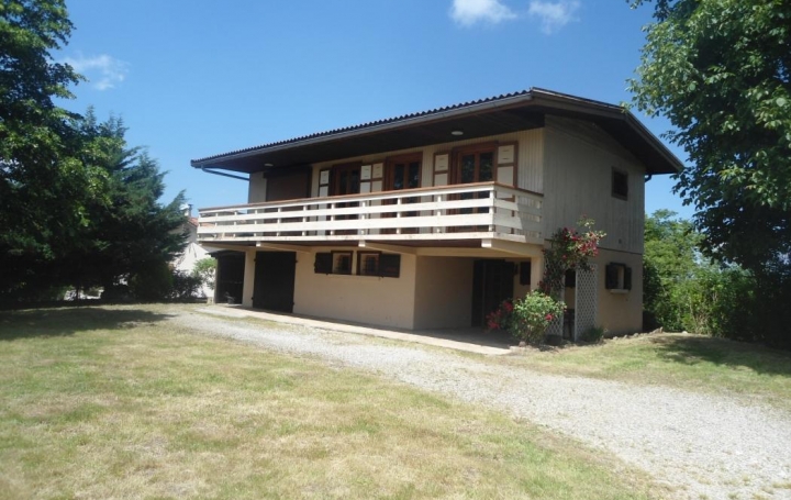 Réseau Immo-diffusion : Maison  VELANNE  121 m2 182 000 € 