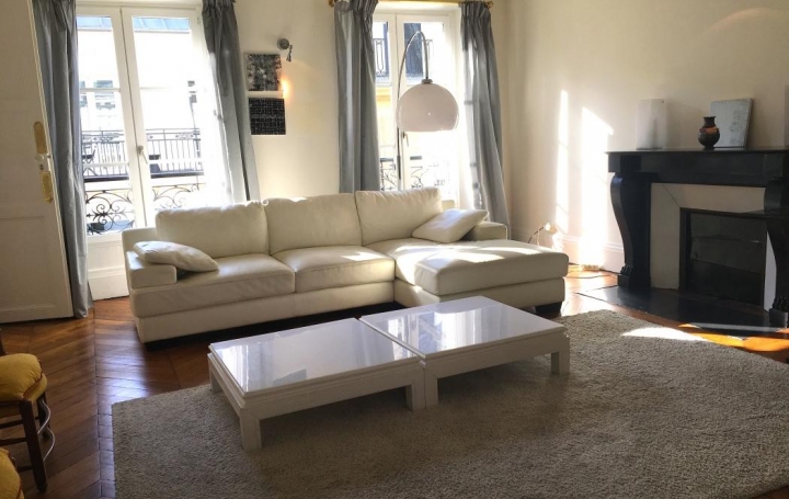 Réseau Immo-diffusion : Appartement P4  PARIS 8ème 90 m2 1 160 000 € 